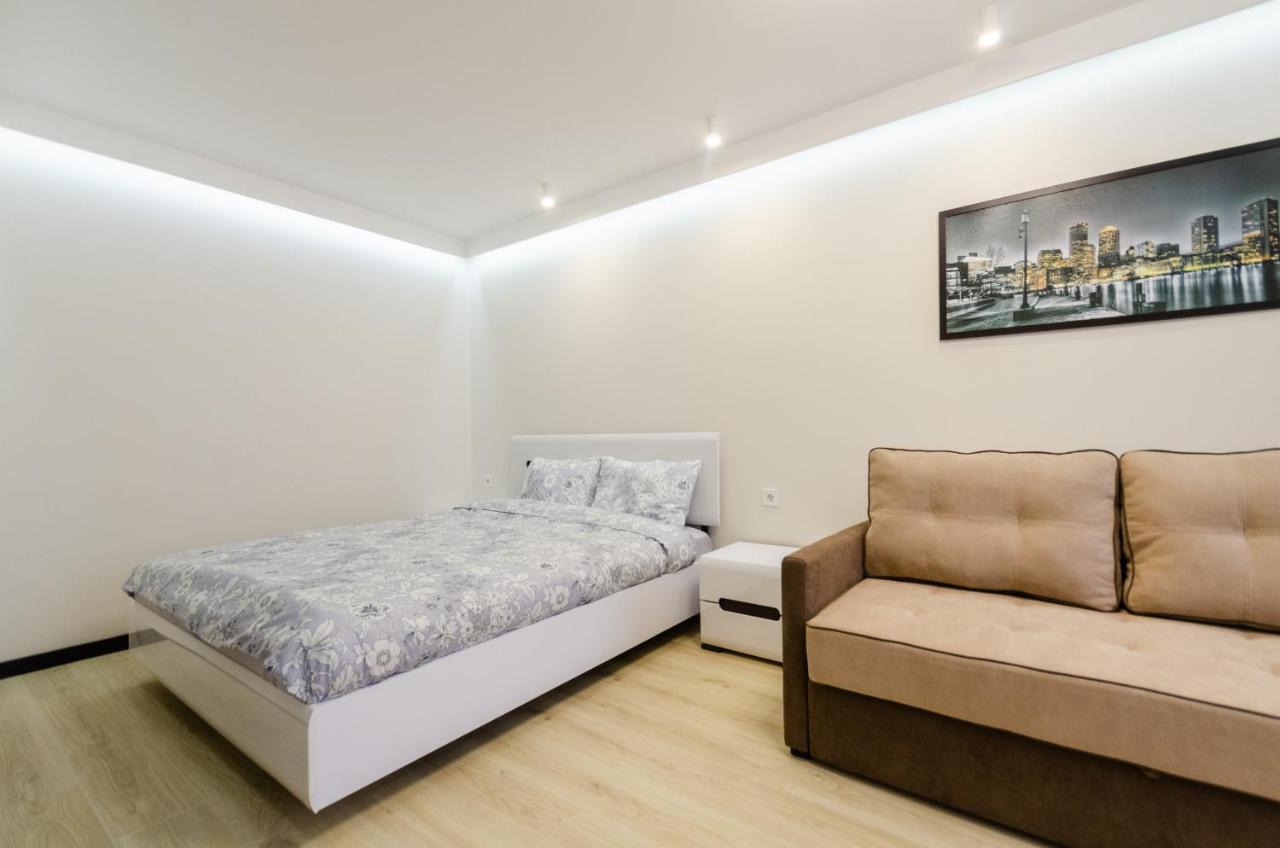Artal Apartment On Obolonsky Avenue 31 Kijów Zewnętrze zdjęcie
